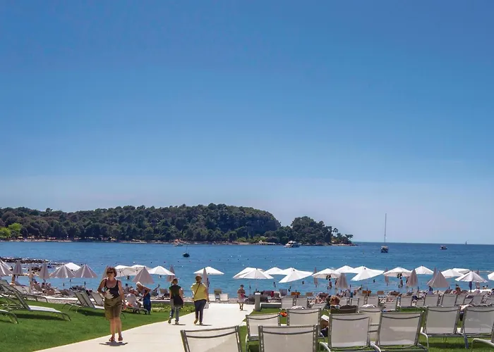 Gorgeous Home In Rovinj With Wifi